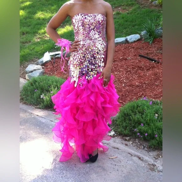 Sherri Hill | Dresses | Sherri Hill Pink Homecomingprom Dress | Poshmark